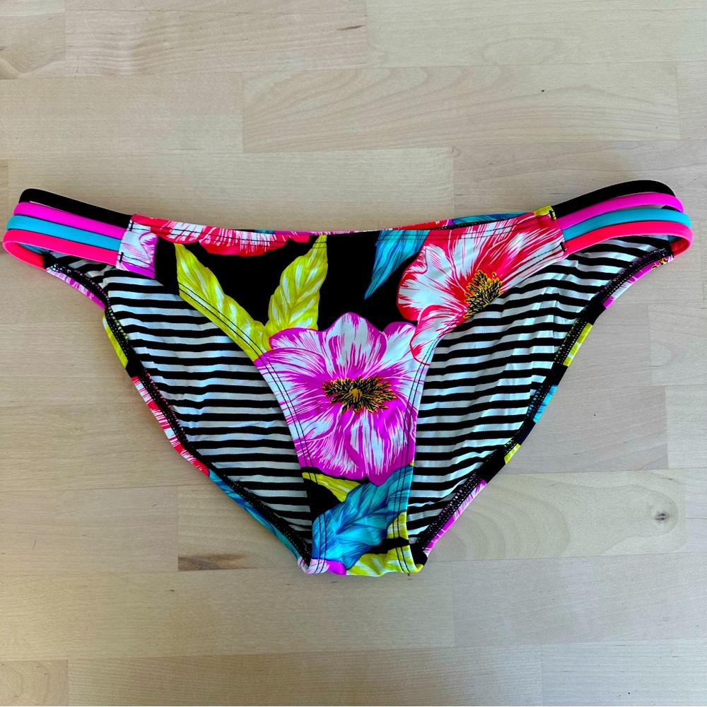 Body Glove | Floral Bikini Bottom